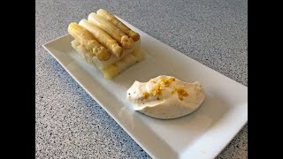 Asperges sauce mousseline [upl. by Rebmac]