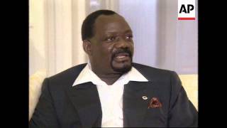 SOUTH AFRICA ANGOLAN REBEL LEADER JONAS SAVIMBI VISIT [upl. by Anitnatsnok558]