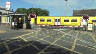 Birkdale Level Crossing [upl. by Billmyre]